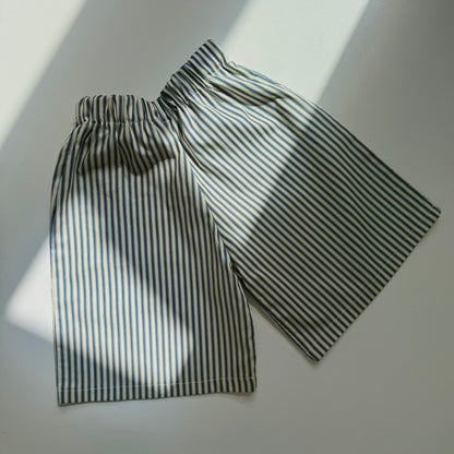Navy short